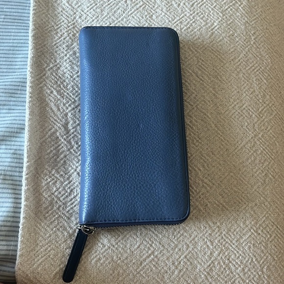 Kate Spade Wallet - Picture 2 of 5